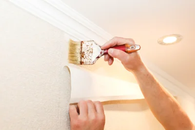 Pose de papier peint à Largillay-Marsonnay — revêtements muraux et toiles de verre
